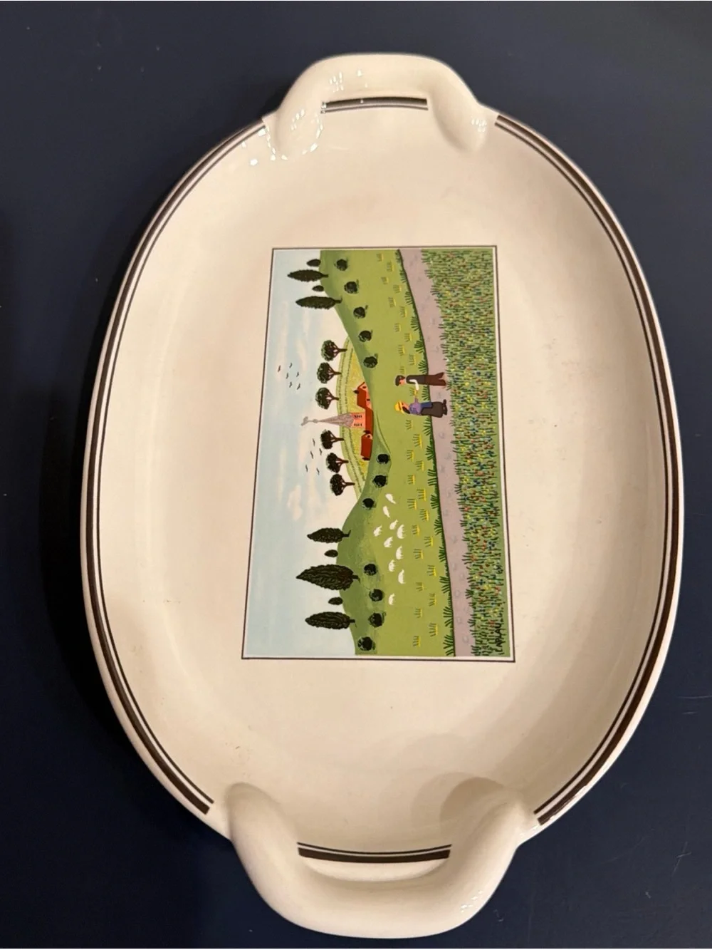 Pickle Dish w/ Tabs Design Naif by VILLEROY & BOCH 10 1/4
